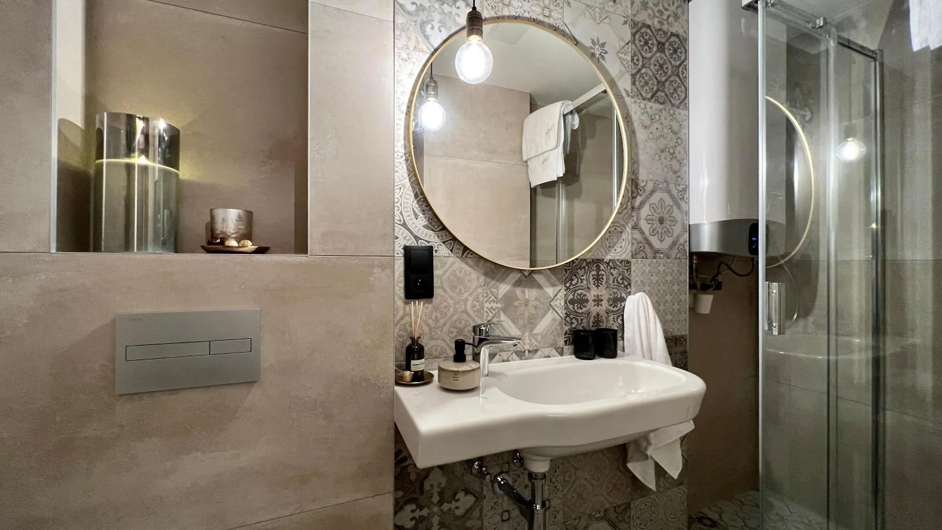 Celetna Apartments Praga